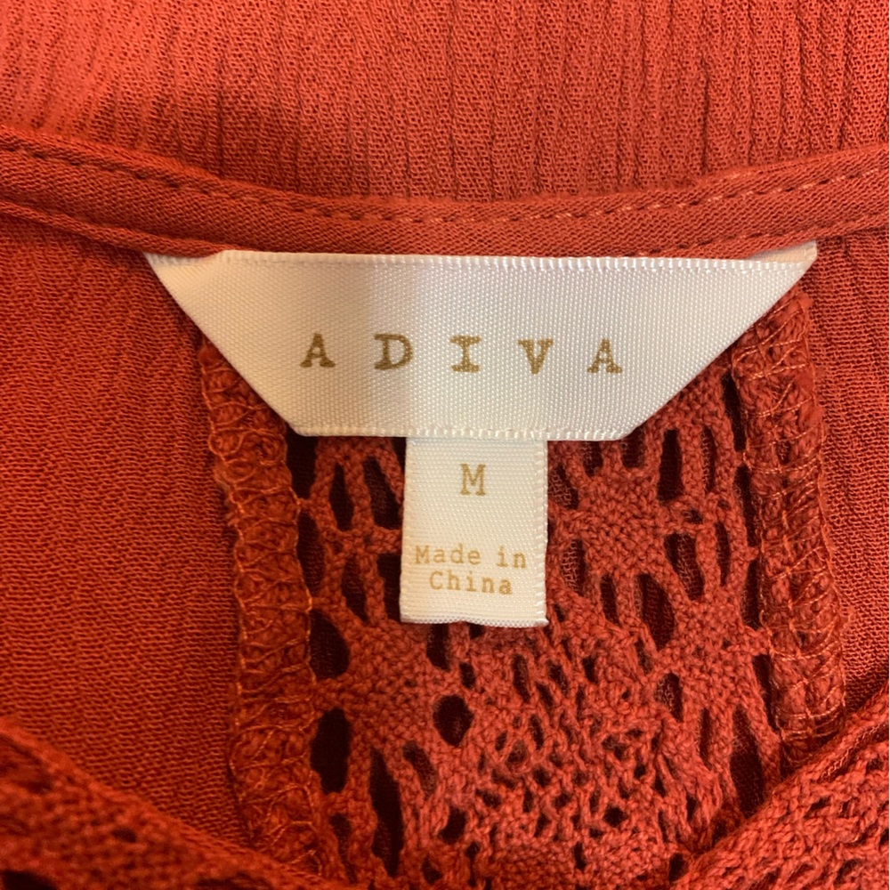 Adiva Burnt Orange Bell Sleeve Lace Detail Crepe Flowy Top Women’s Medium - Picture 6 of 7